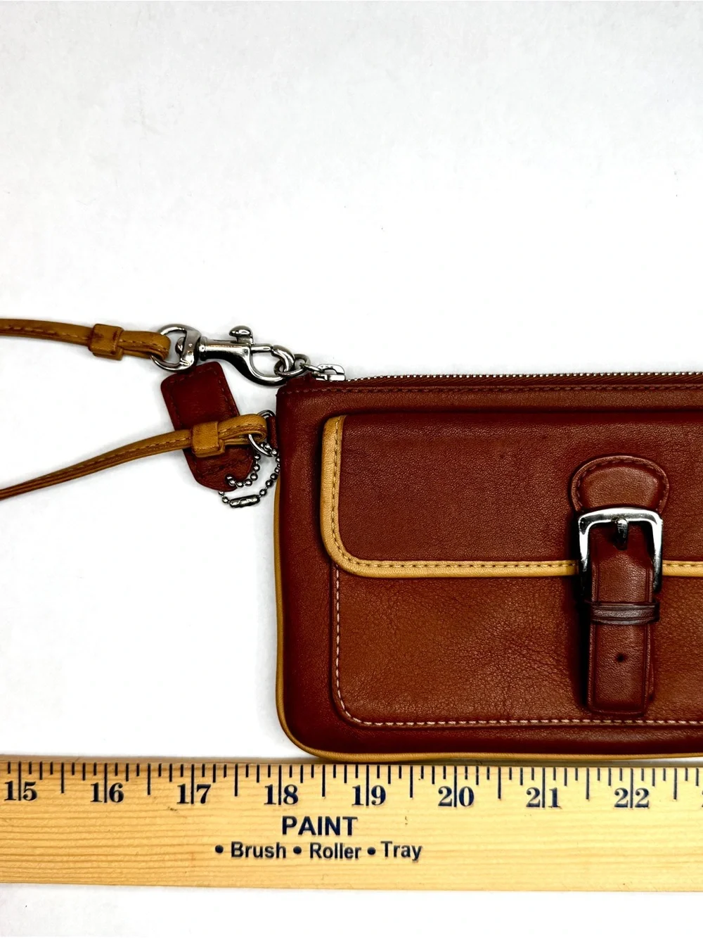 Vintage Coach Factory Brown Leather Buckle Wristlet Clutch Wallet